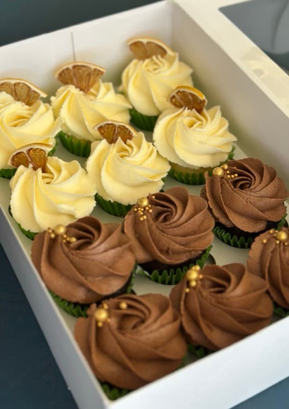 Lemon and chocolate cupcakes